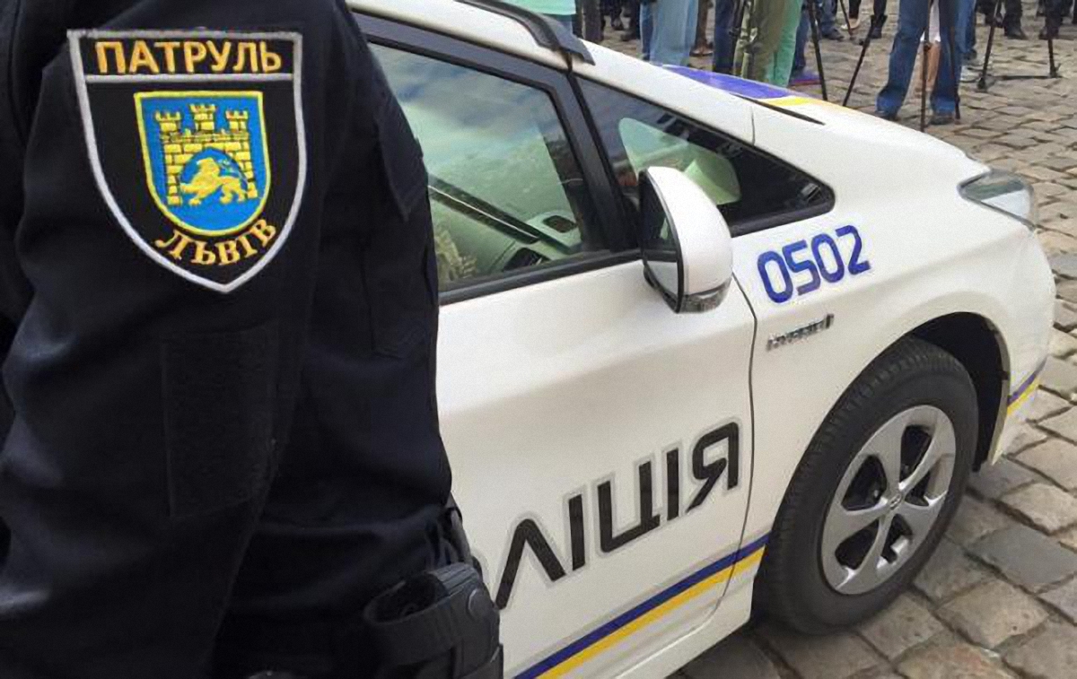 Львовские полицейские ищут вооруженных грабителей - фото 1