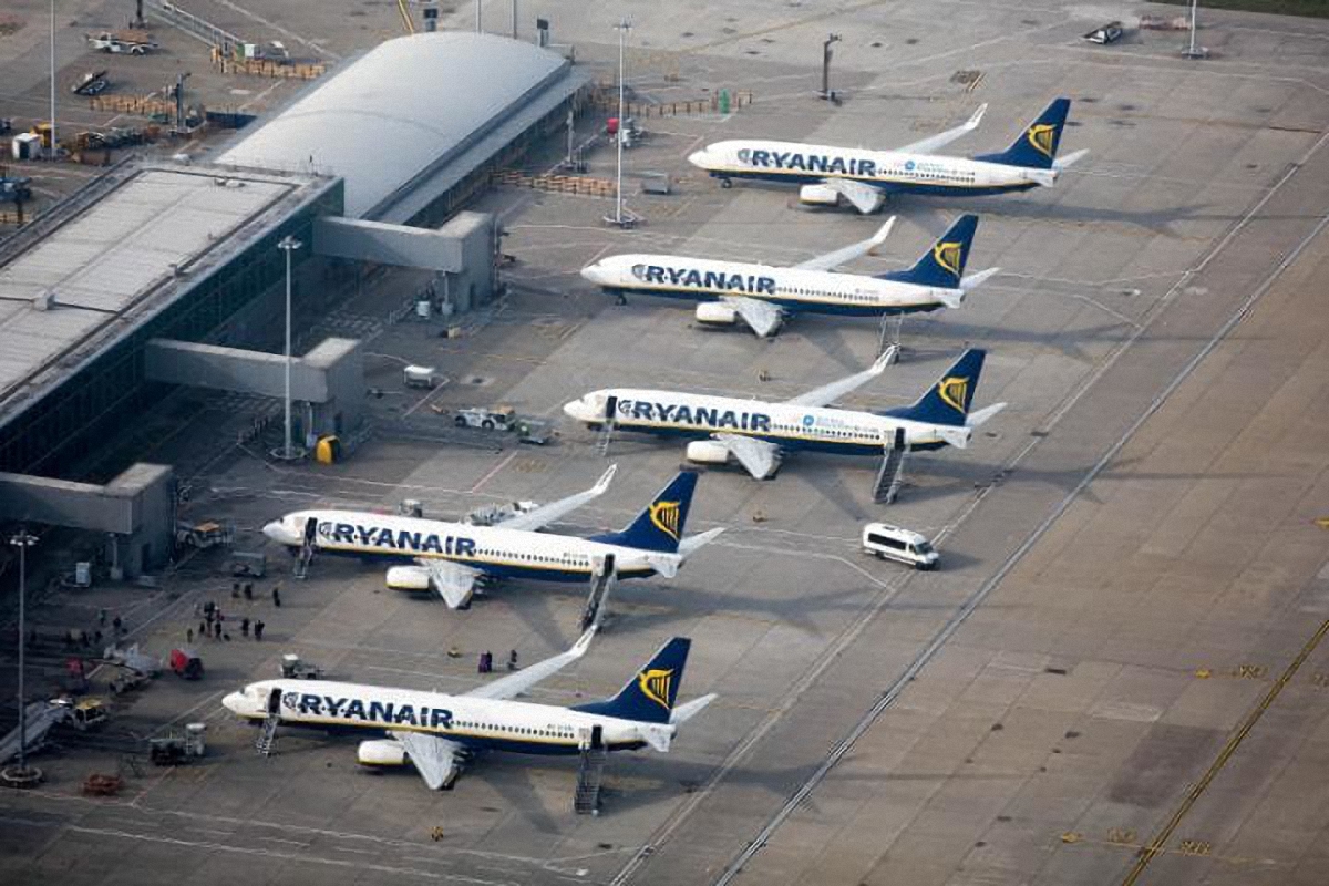 Куда и когда полетят первые рейсы Ryanair из Украины - фото 1