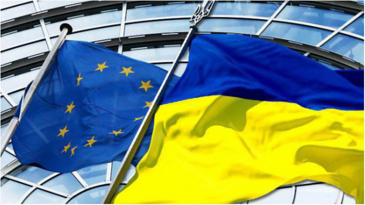 Украинцы смогут поехать в ЕС без виз уже этим летом - фото 1