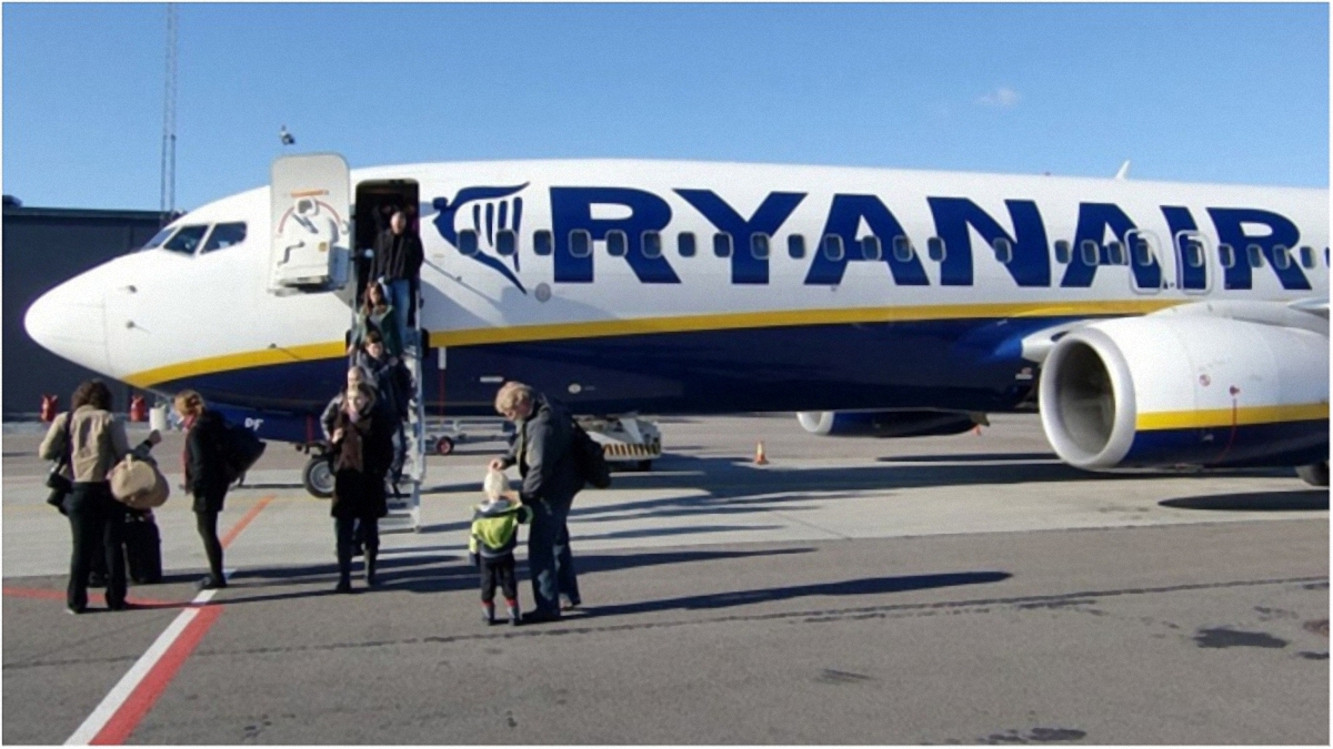 Ryanair ожидает снижения аэропортового сбора  - фото 1