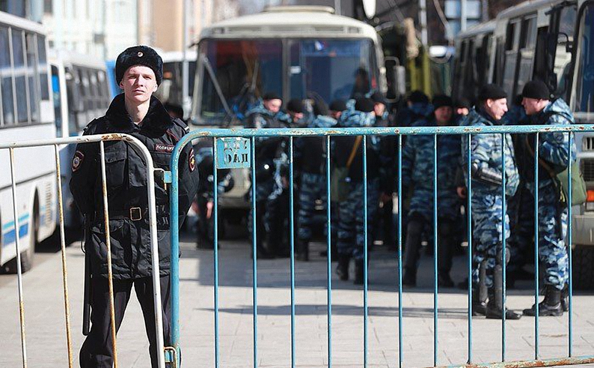Во время митингов в Москве задержано более 50 человек - фото 1