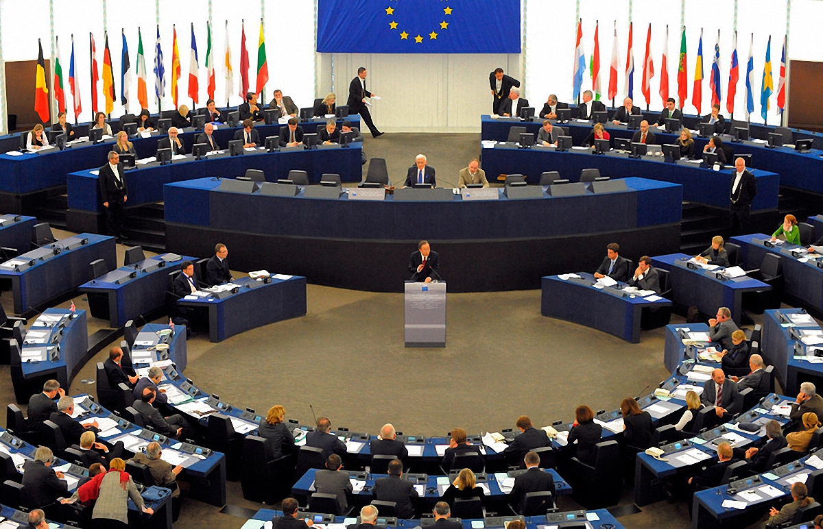 В Европарламенте призовут РФ отпустить задержанных - фото 1