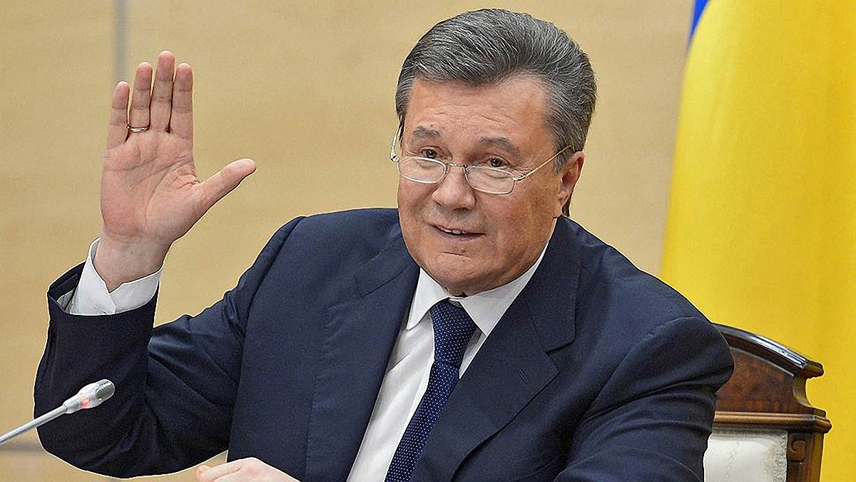 Янукович планирует защитить честь и достоинство  - фото 1