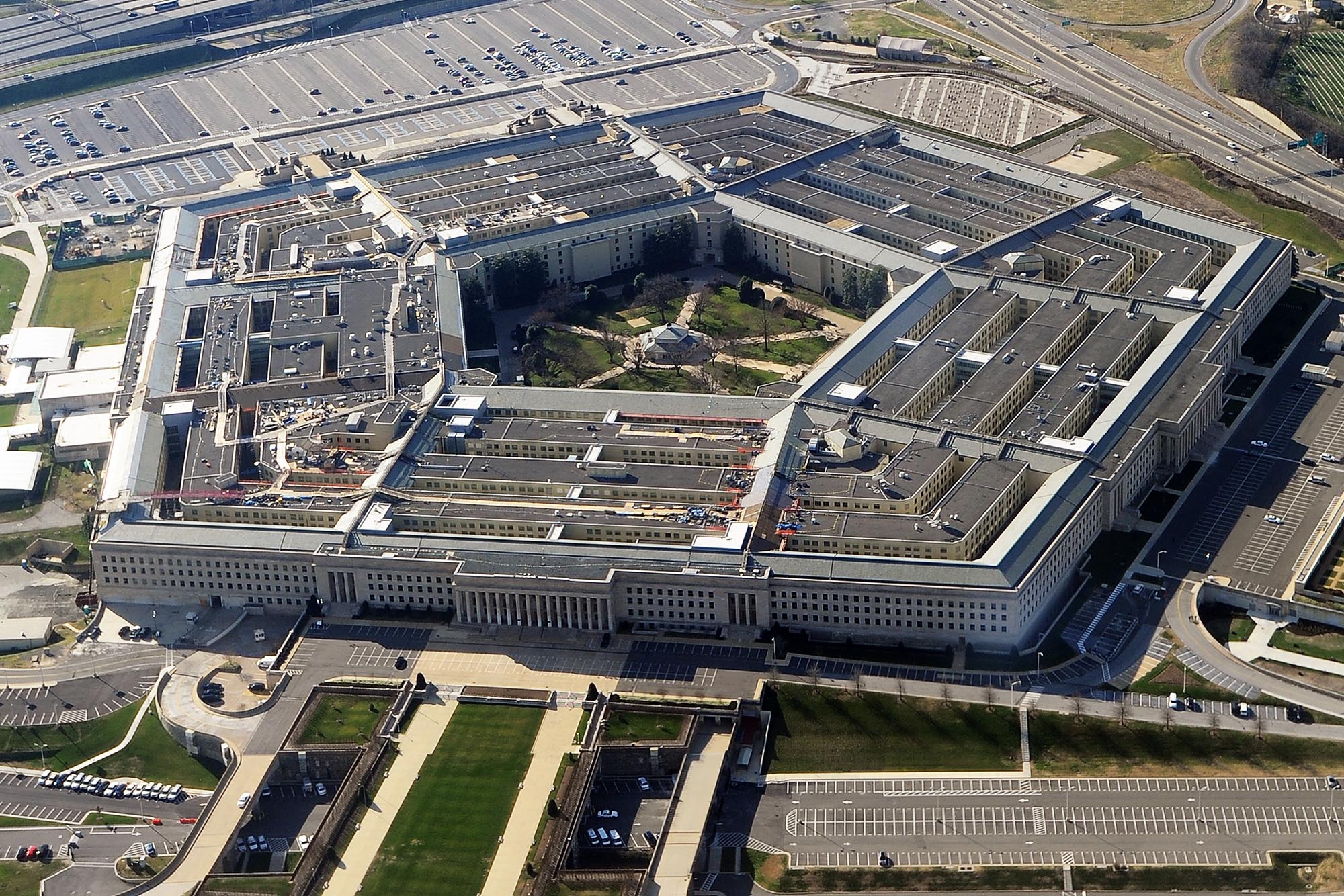 Комиссия Пентагона проведет ревизию ядерного оружия США - фото 1