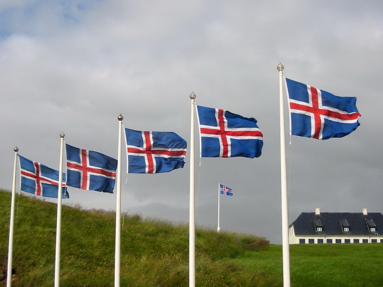Поехать в Исландию без виз можно будет в средине июня - фото 1