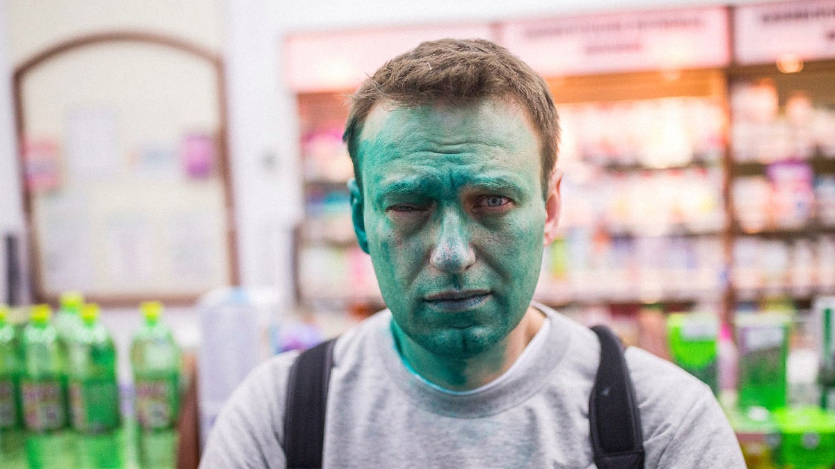 Навальному сделали операцию в Барселоне - фото 1