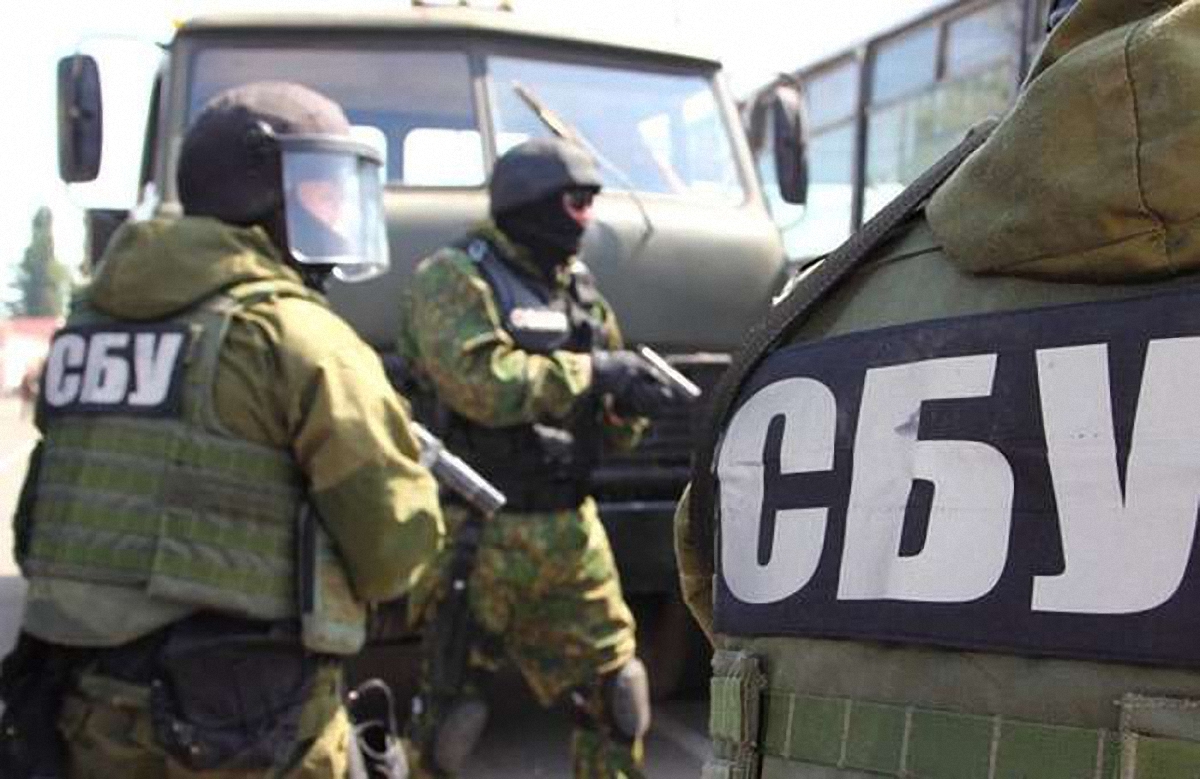 Бывший сотрудник не явился в главное управление СБУ  после оккупации Крыма  - фото 1