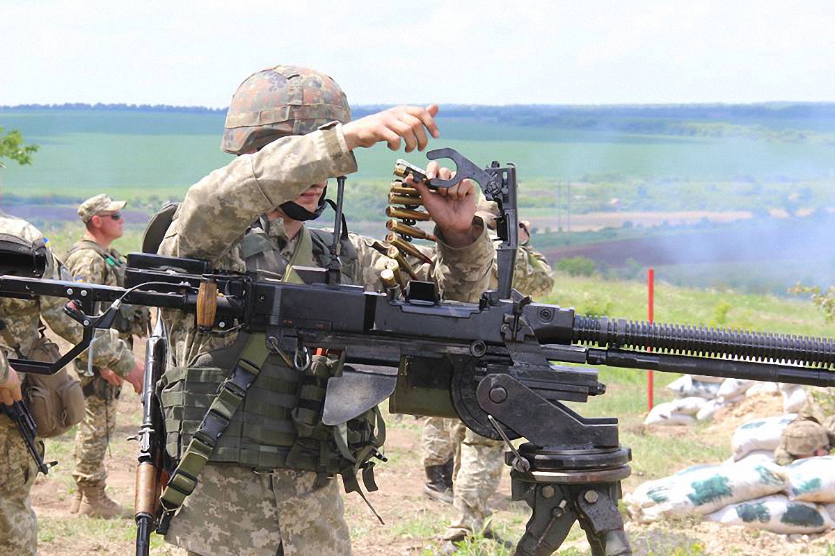 Боевики пытаются скрыть свое присутствие на оккупированных территориях  - фото 1