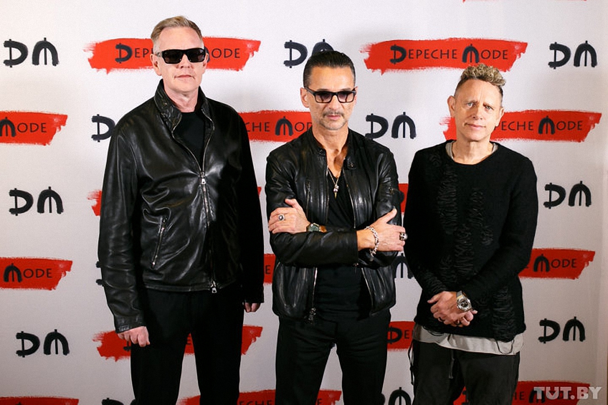 Depeche Mode отменил концерт в Минске - фото 1