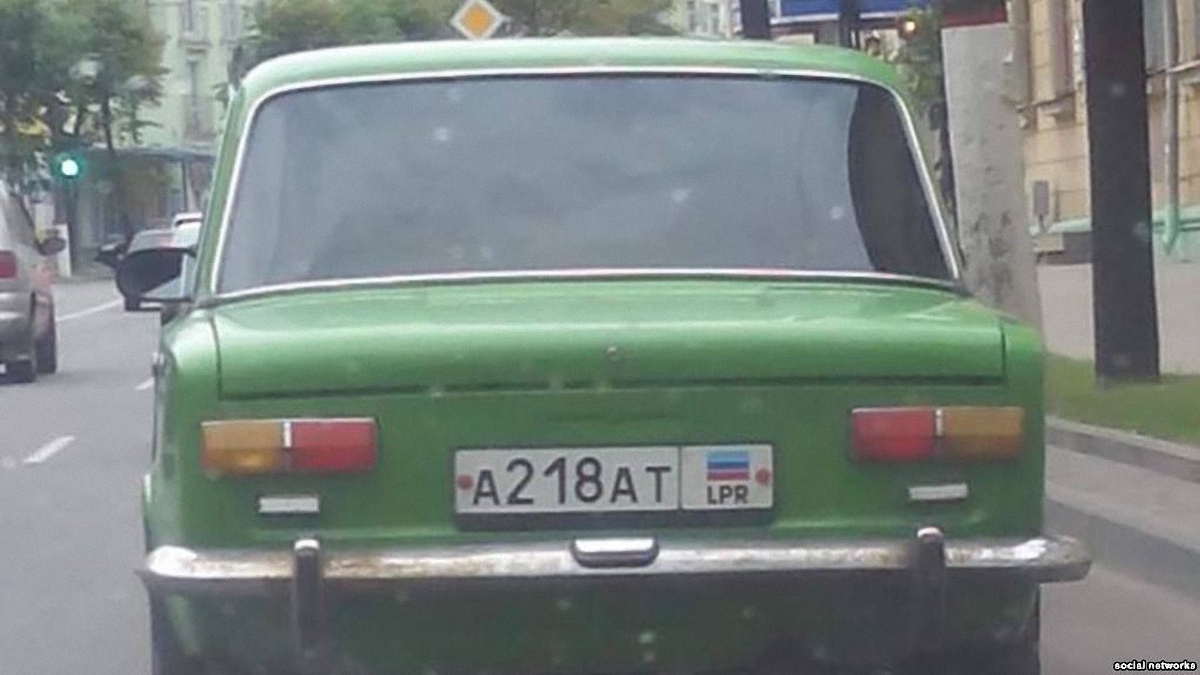 Машина с номерами "ЛНР" приехала в Беларусь  - фото 1