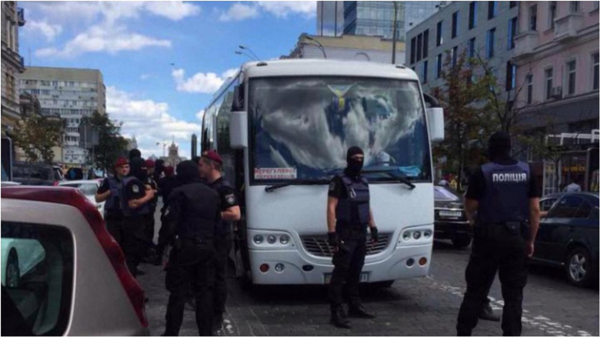 Задержание провокаторов в Киеве - фото 1