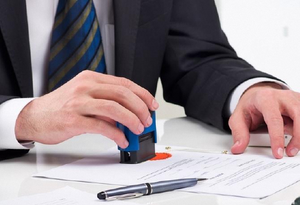 Бизнесмены могут официально не использовать печать в документации - фото 1