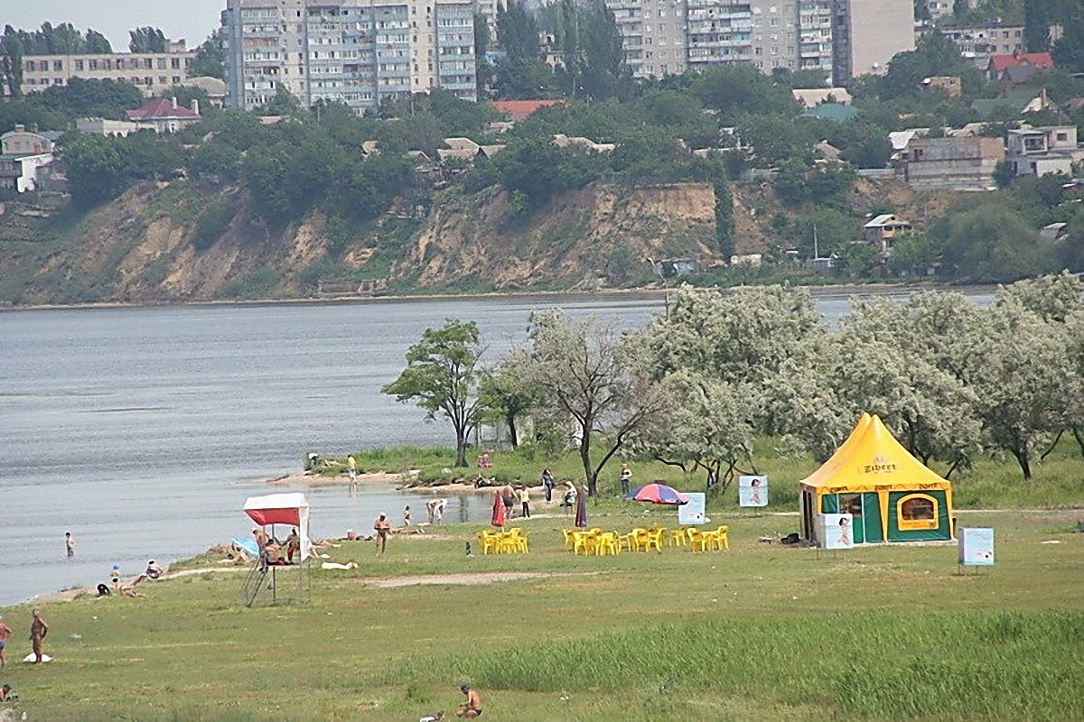 Пляжи Николаева закрыти из-за холеры - фото 1