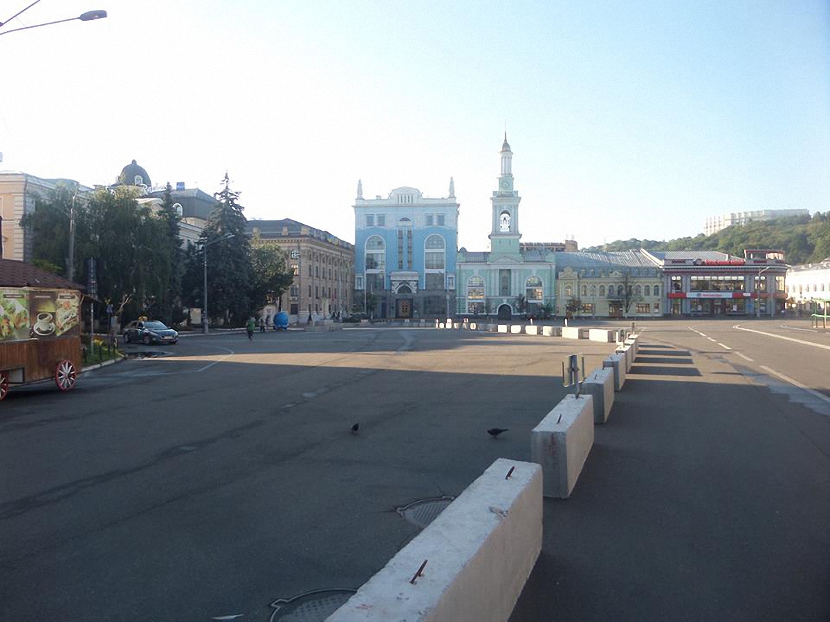 Центр Киева похож на стройку - фото 1