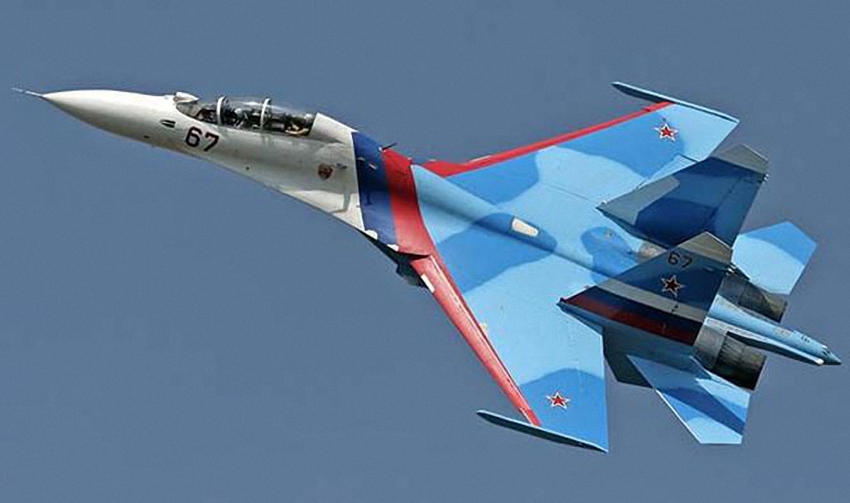 Оккупанты проводят учения с применением авиации в Крыму - фото 1