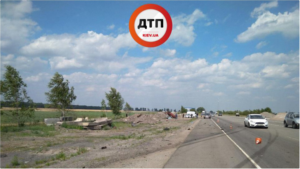 Українські дороги несуть велику небезпеку - фото 1