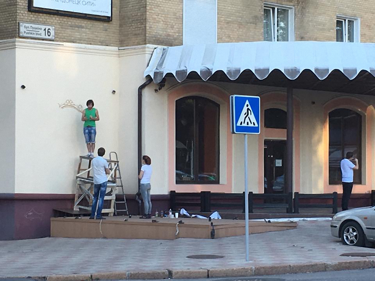 Жена Захарченко откроет ресторан в здании, где была "Львовская мастерская шоколада" - фото 1