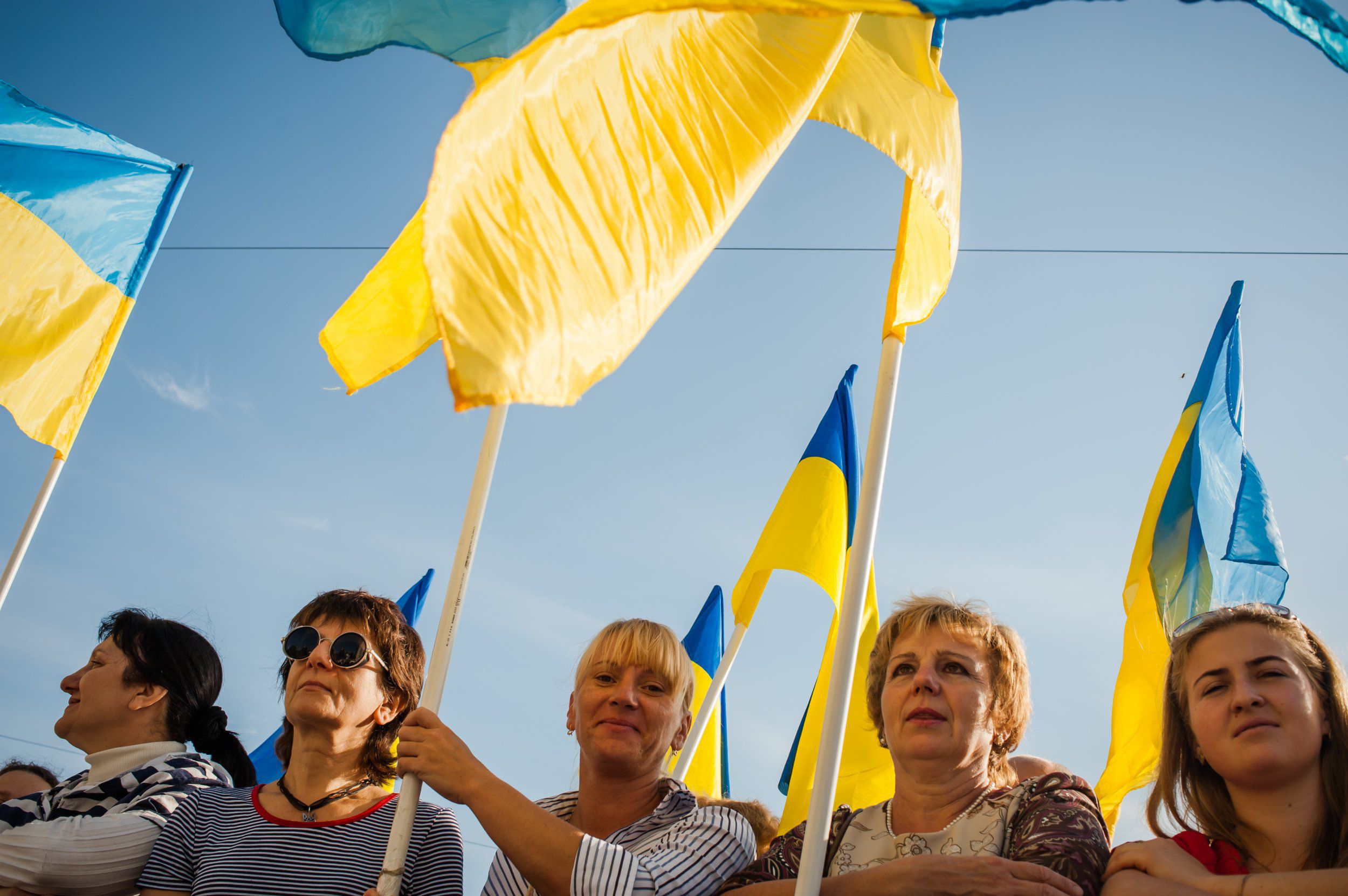 В Украине 23 августа отмечают День государственного флага  - фото 1