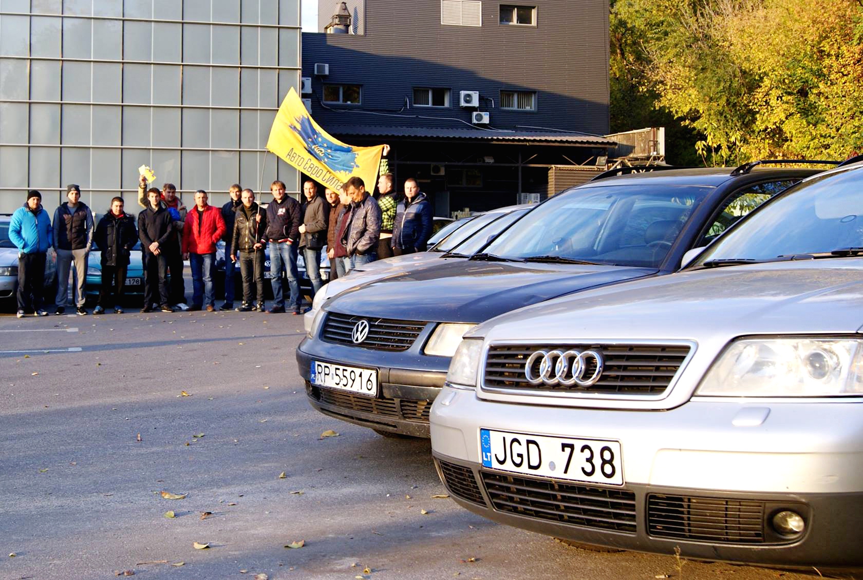 В Украине находится около 3 млн автомобилей с иностранными номерами - фото 1