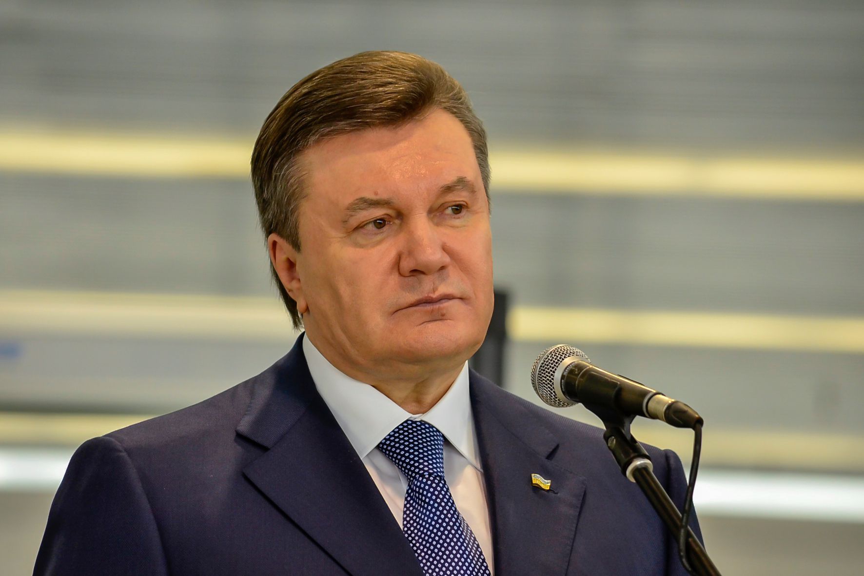 Янукович отдыхал за городом, пока "Беркут" избивал студентов - фото 1