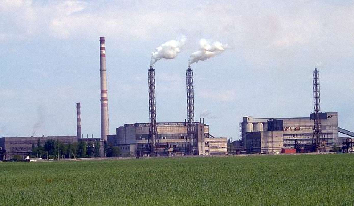 Обрушение: Завод Фирташа в Крыму остановил работу - фото 1