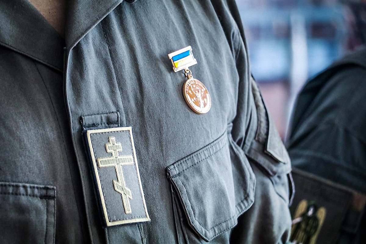 Служители УПЦ МП не могут промывать мозги украинским солдатам - фото 1