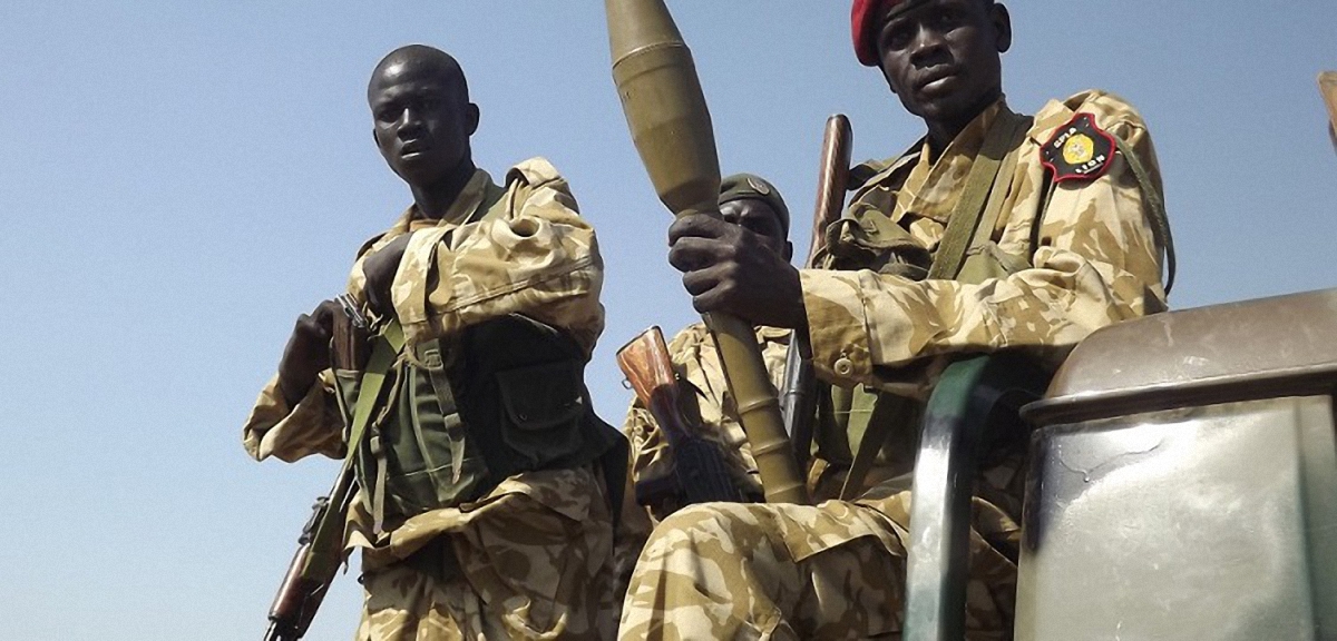 Украина могла вести незаконную торговлю оружием с Южным Суданом - фото 1
