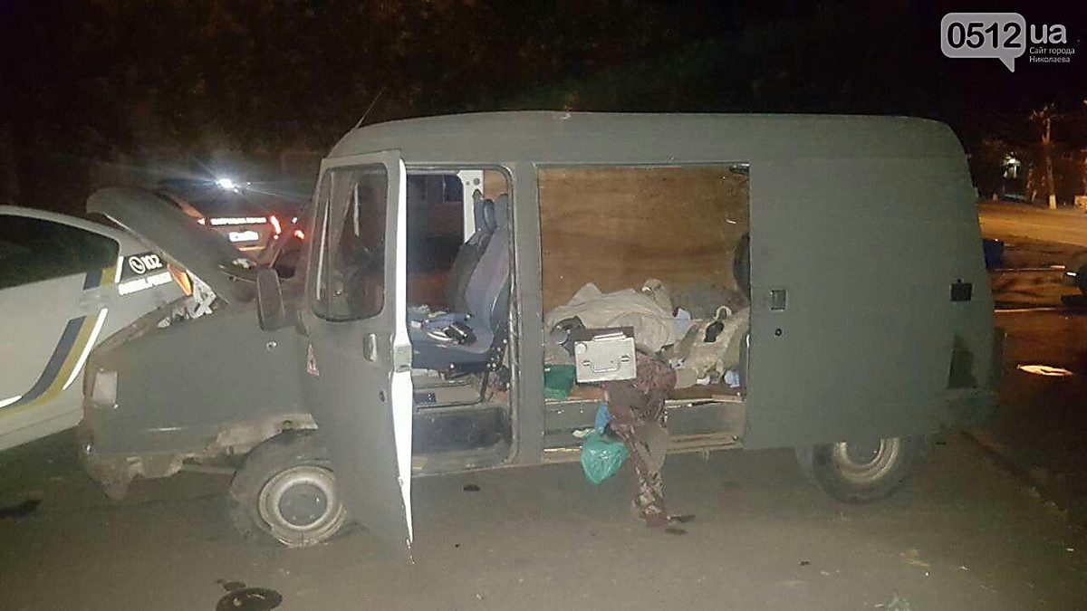 Пятеро военных ВМСУ пытались сбежать от полиции - фото 1