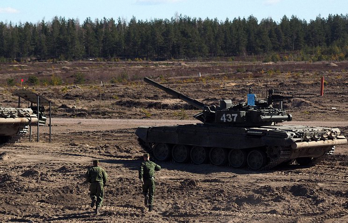 Снаряд танка ликвидировал российского военного на учебных стрельбах - фото 1