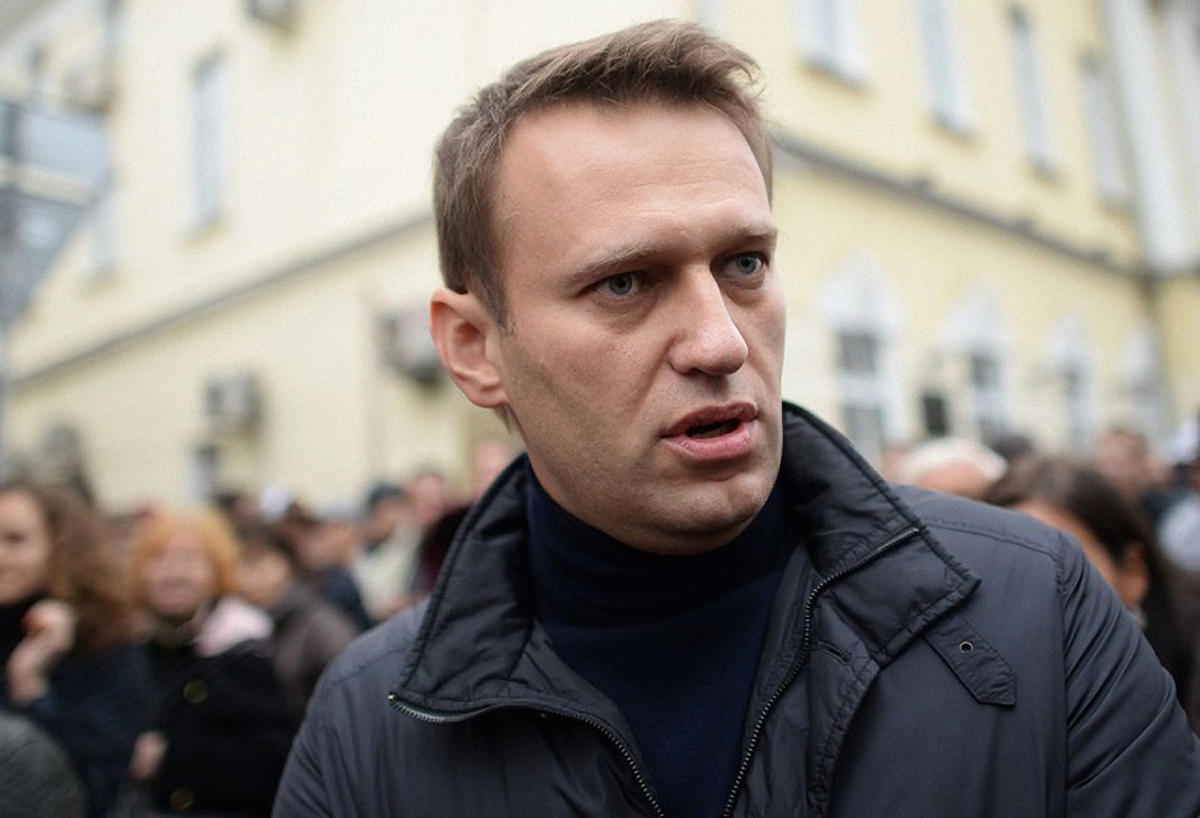 На всероссийской акции в поддержку политика Алексея Навального задержаны уже более 40 человек - фото 1