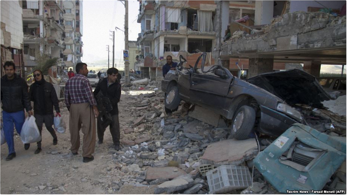 В Иране и Ираке мощное землетрясение - фото 1