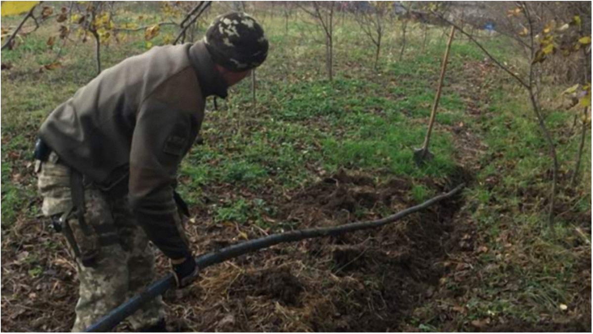 На границе с Молдовой нашли незаконный трубопровод - фото 1