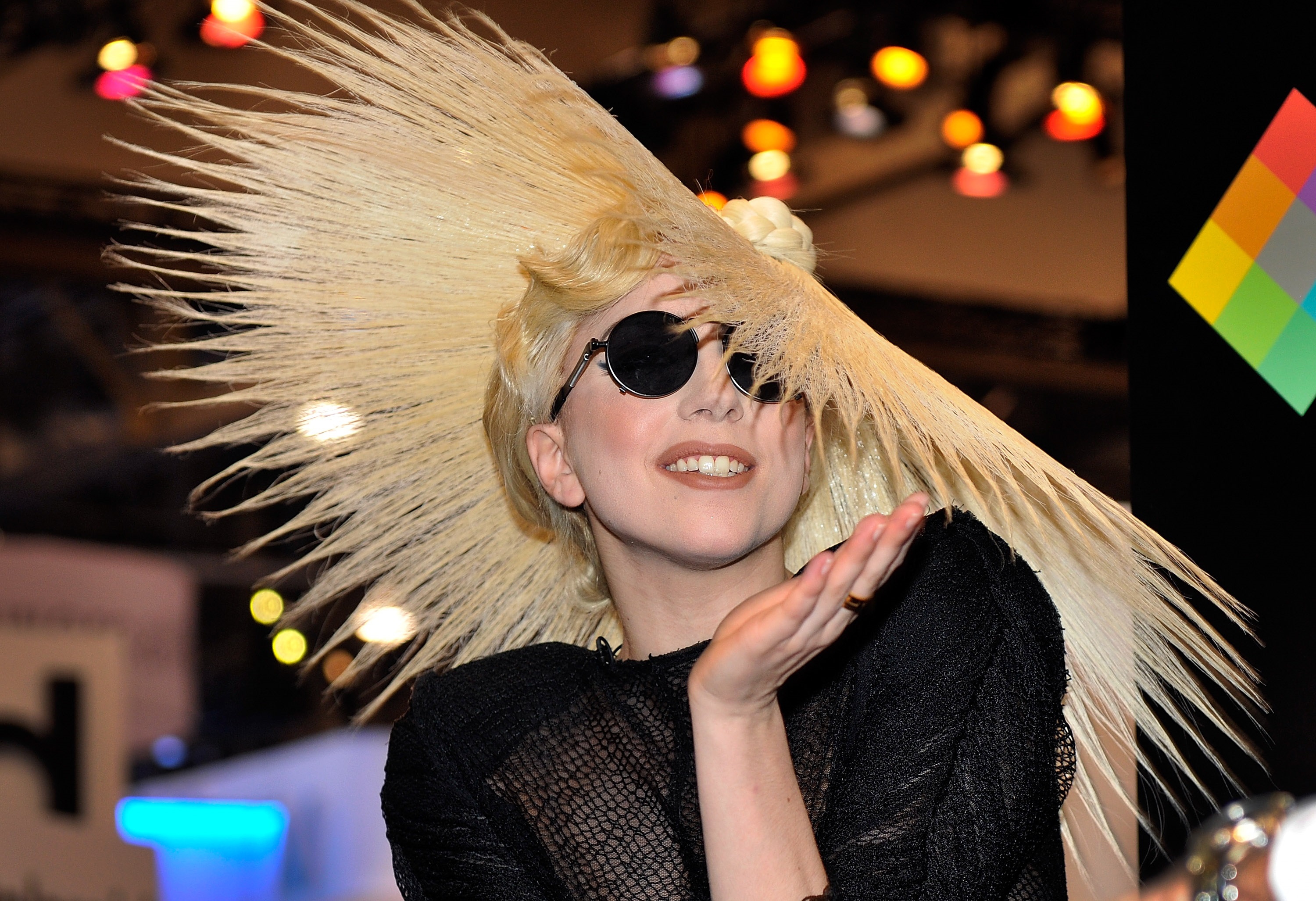 Леди Гага снова шокирует - фото 1