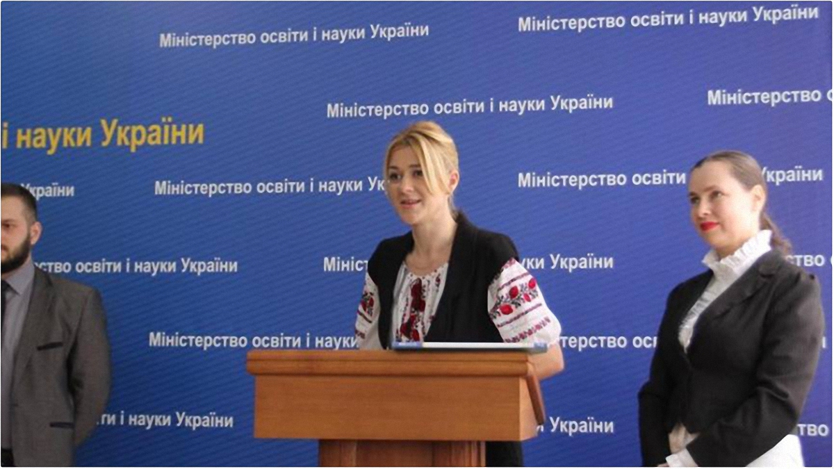 Виолетта Македон переехала из Закарпатья в Лондон - фото 1