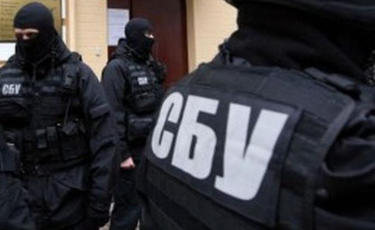 СБУ депортировала российского пропагандиста с запретом на въезд в Украину - фото 1