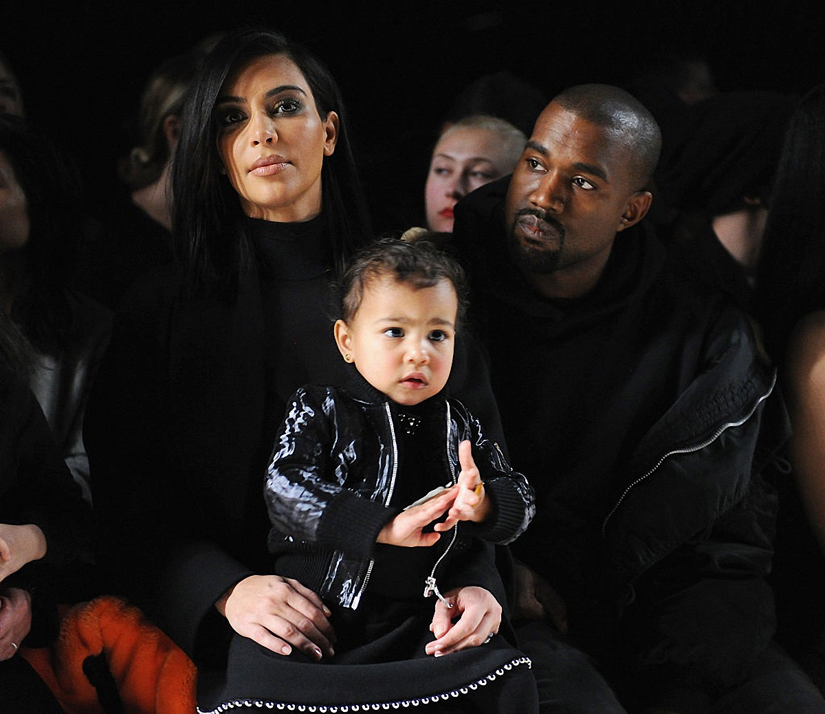 Пара Ким Кардашьян и Канье Уэста ждет третьего ребенка - фото 1