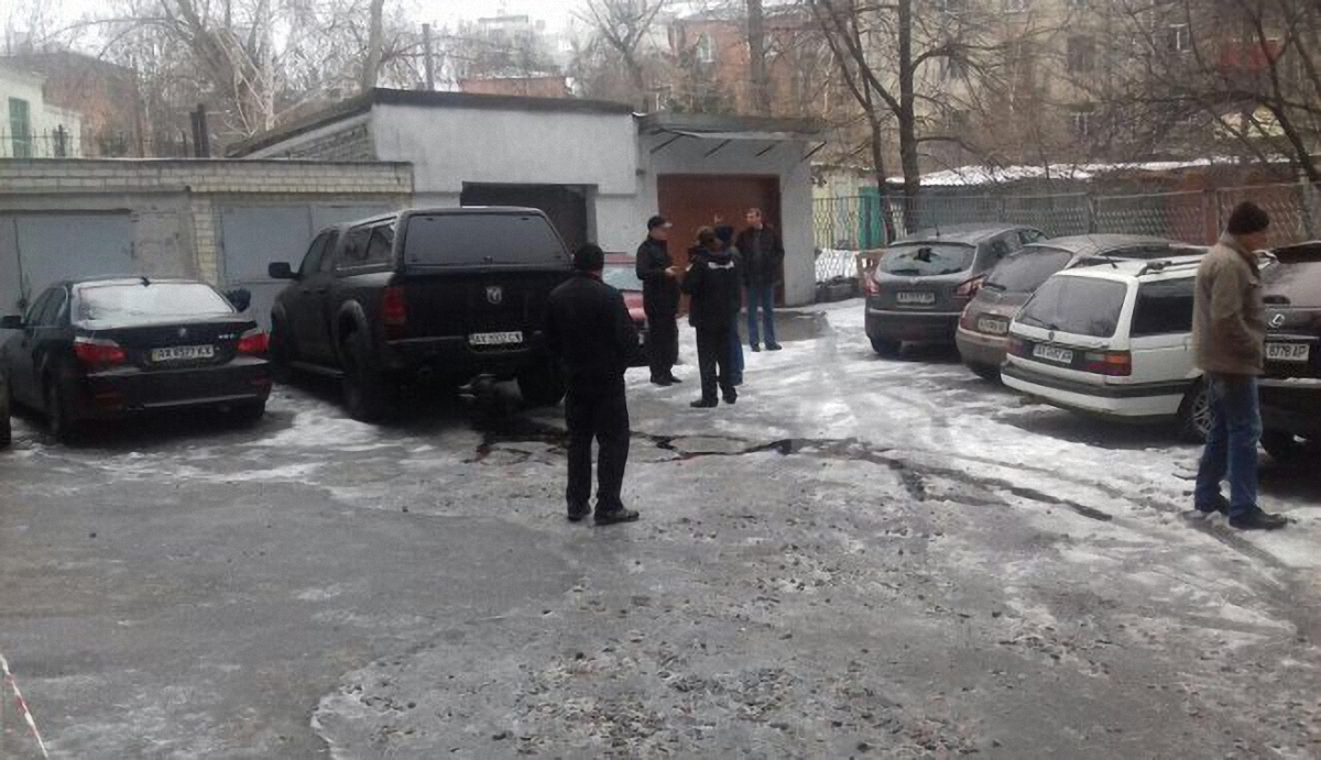Внедорожник Николая Черемухина взорвали неизвестные - фото 1