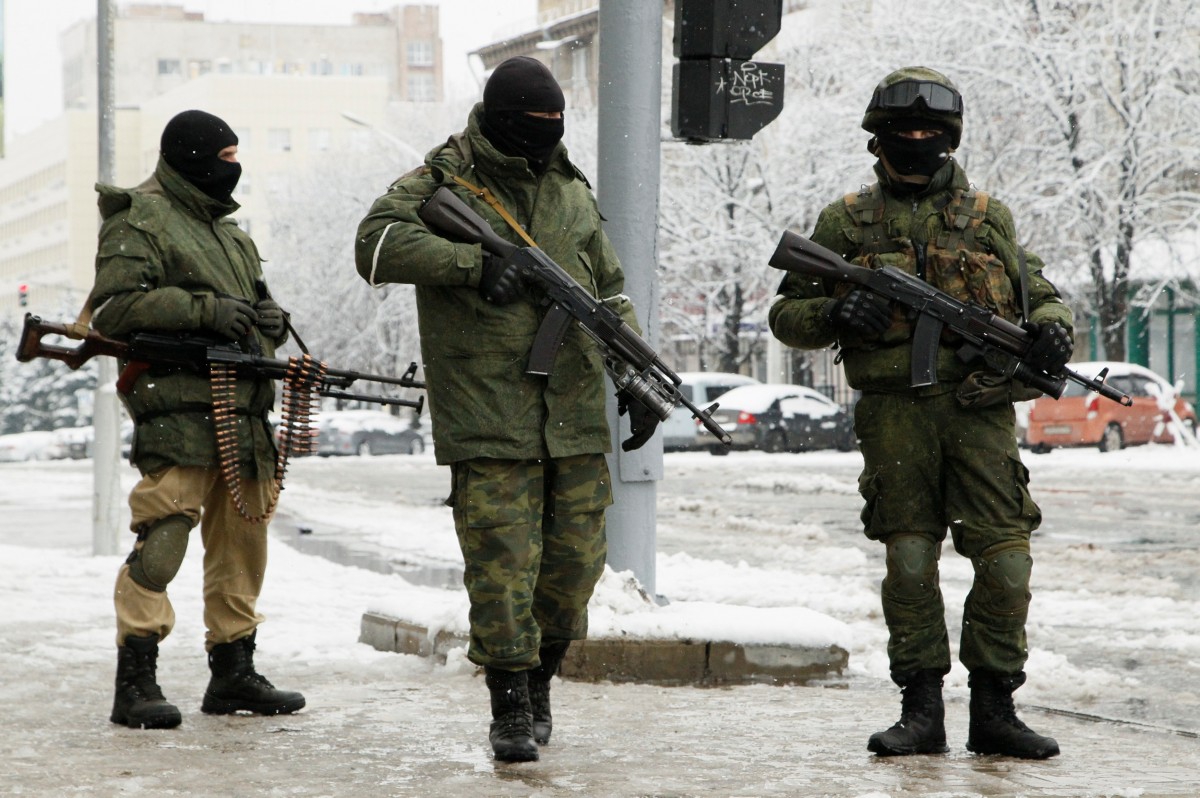 Боевики находятся в офисах, где располагались офицеры СЦКК - фото 1