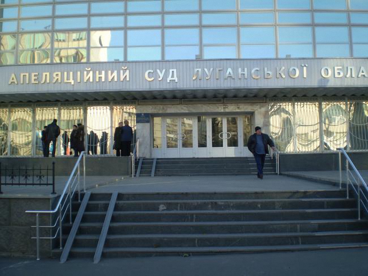 В суде Луганской области нацгвардеец покончил с собой - фото 1