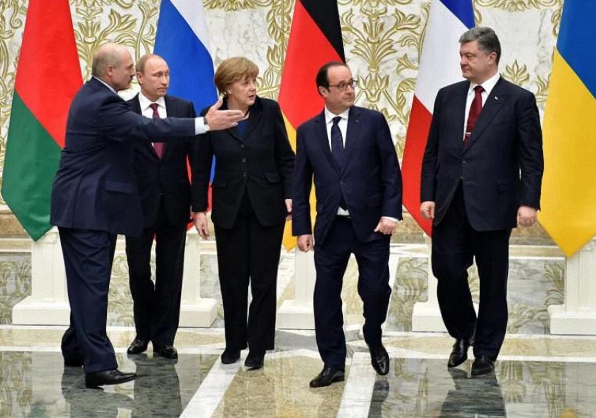 Переговоры из Минска могут перенести в Астану - фото 1