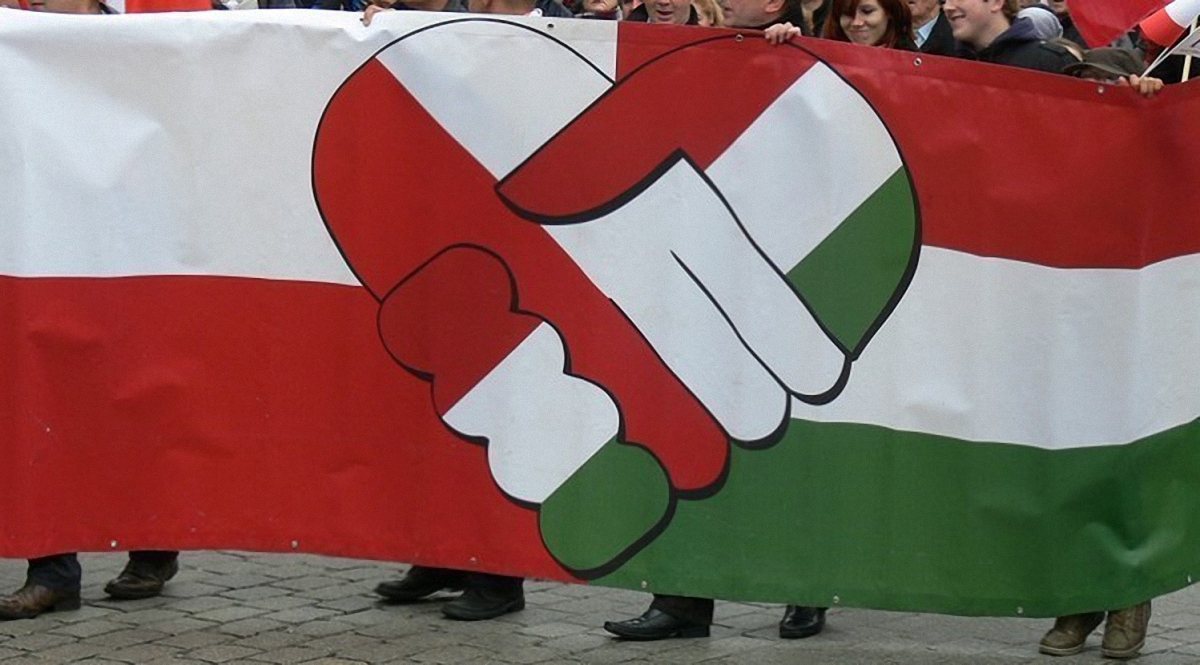 Венгрия поддержала Польшу - фото 1