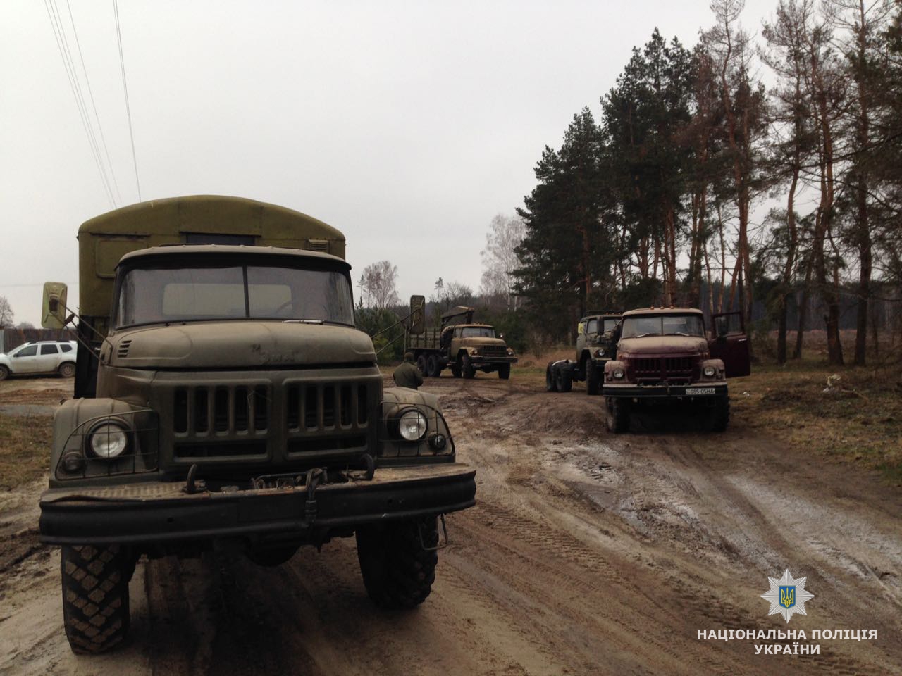 Полиция нашла 200 единиц военной техники в Житомирской области - фото 1