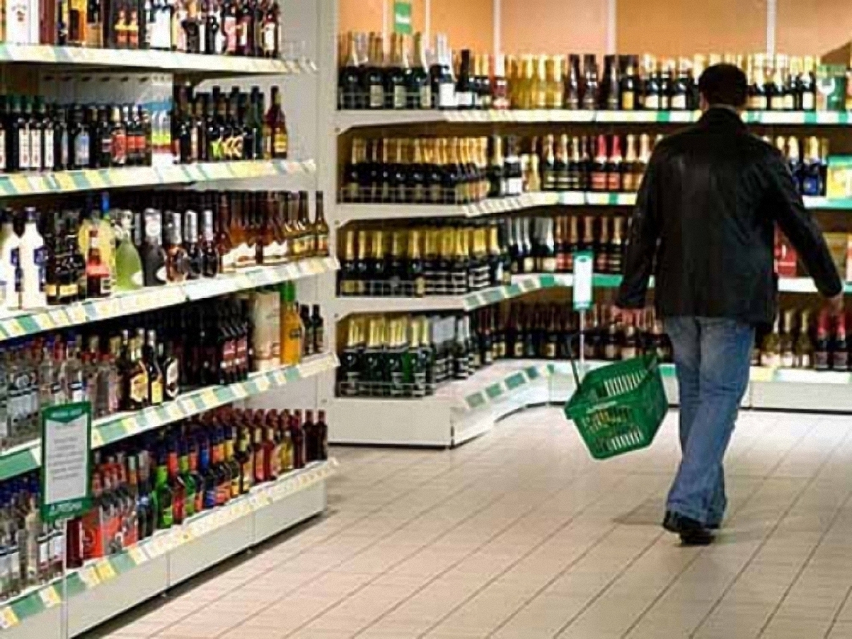 Запрет на продажу алкоголя могут ввести местные власти - фото 1