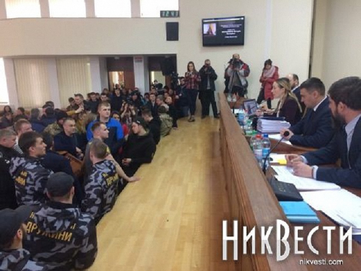 В Николаеве требовали отставки Савченко - фото 1