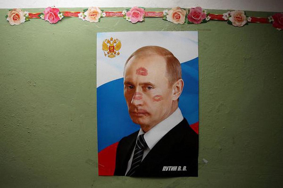 В Москве недовольны тем, что россиянам в Украине придется кивать за Путина - фото 1