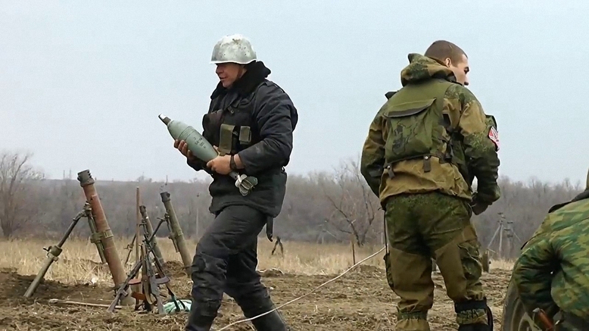 Боевики вели огонь из минометов в Луганской области - фото 1