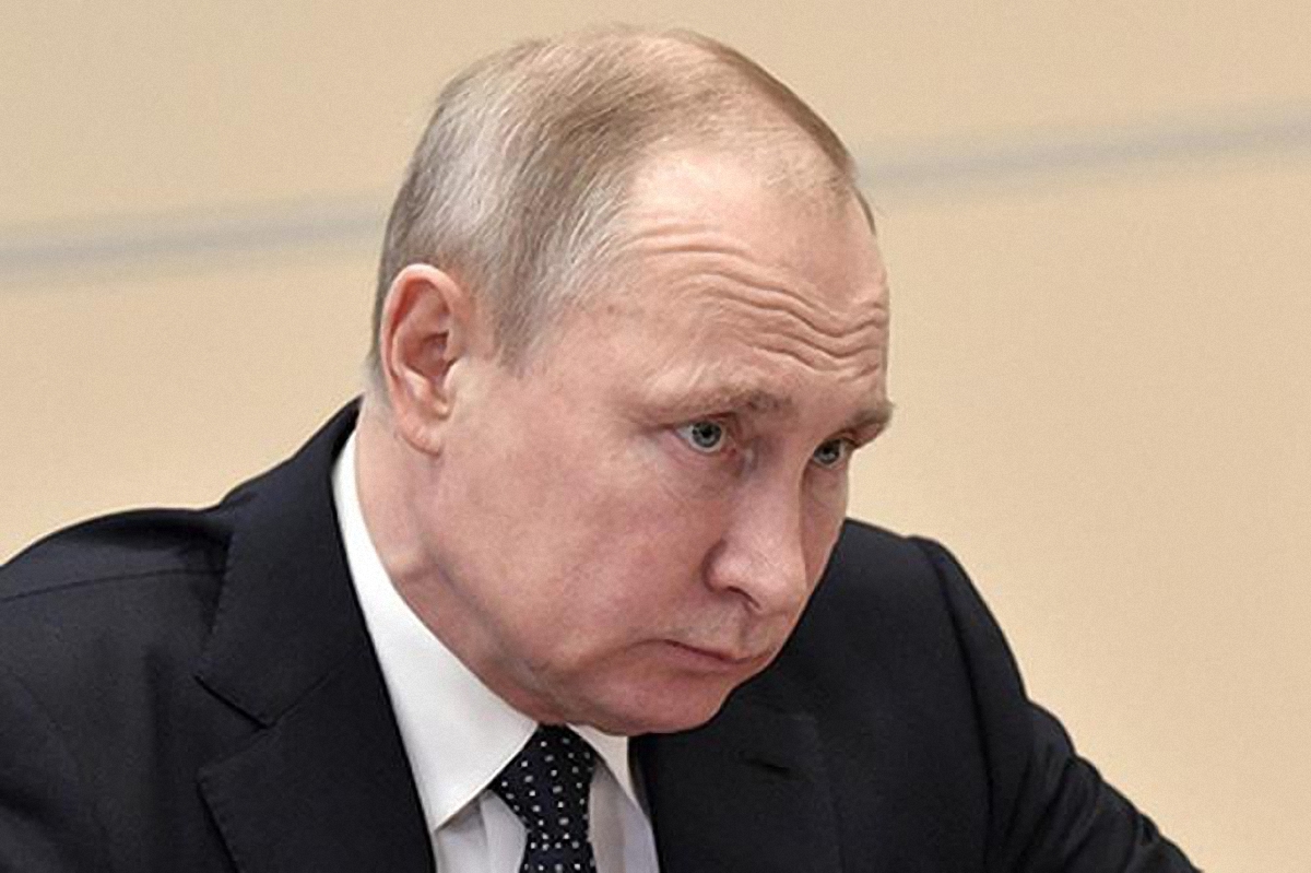 Путин внедряет политику запрета доступа к информации - фото 1