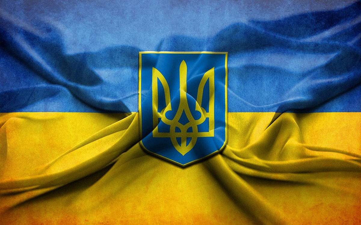 В центре Донецка появился украинский флаг - фото 1