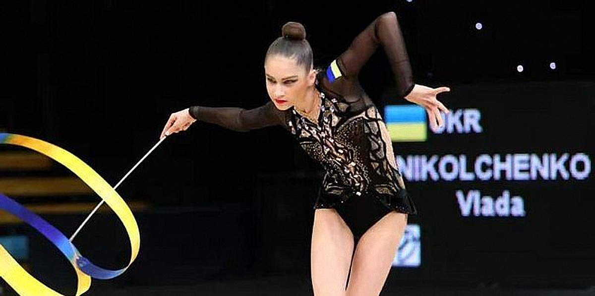 Влада Никольченко завоевала три награды на этапе Кубка мира по художественной гимнастике - фото 1