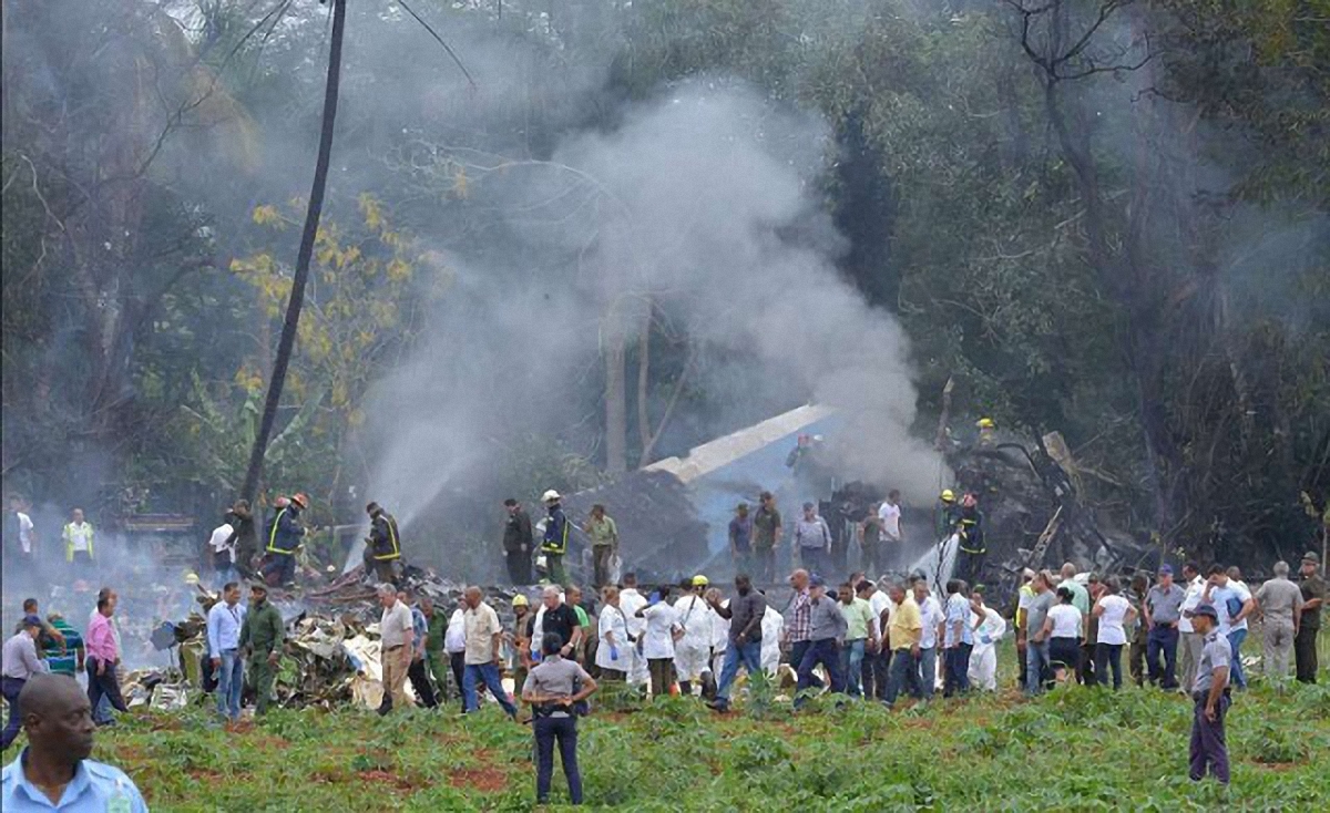 На борту разбившегося Boeing 737 летела вся церковь Назарянина в восточном регионе - фото 1